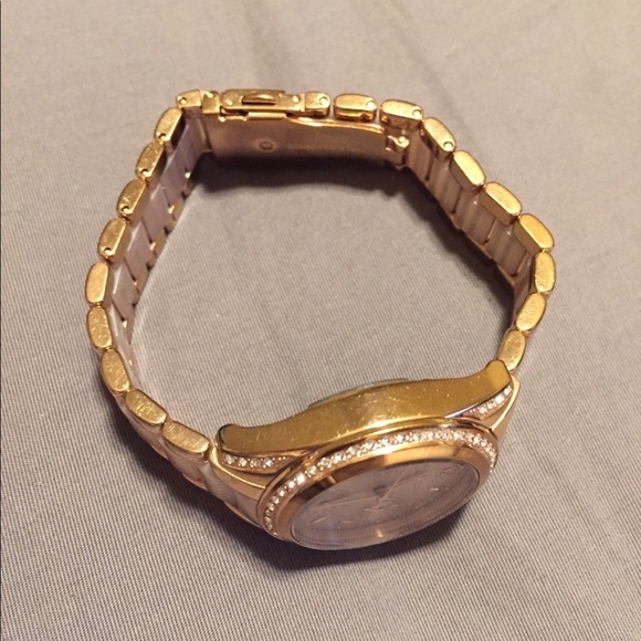 Michael Kors Women'sBlush & Rose Gold-Tone MK6175 - Picture 2 of 5